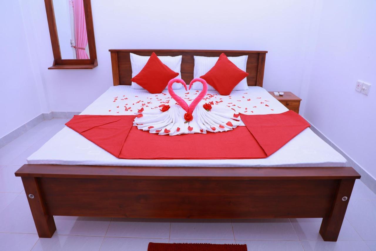 Ehala Family Rest Hotel Anuradhapura Exterior foto