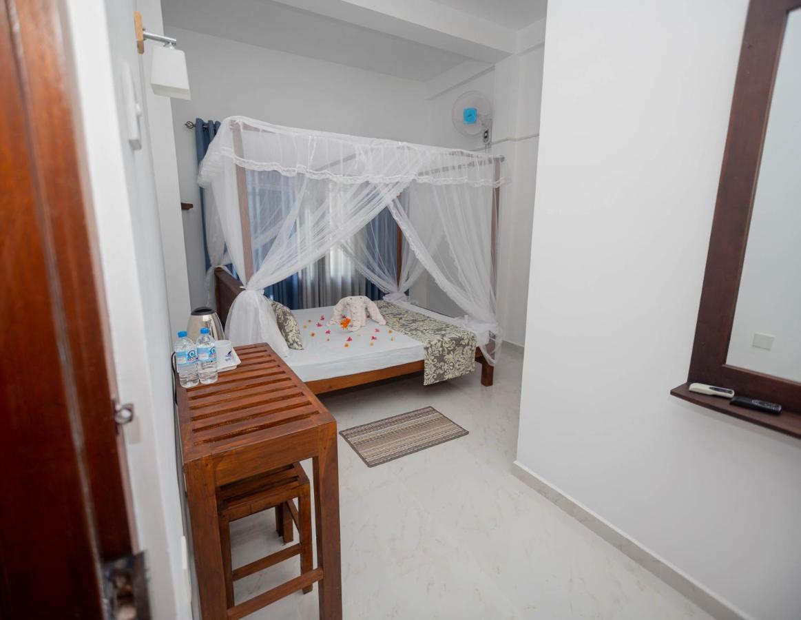 Ehala Family Rest Hotel Anuradhapura Exterior foto